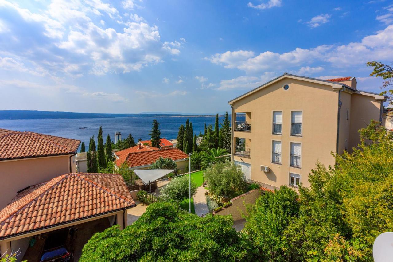 Apartments Bartulin Crikvenica Exterior foto